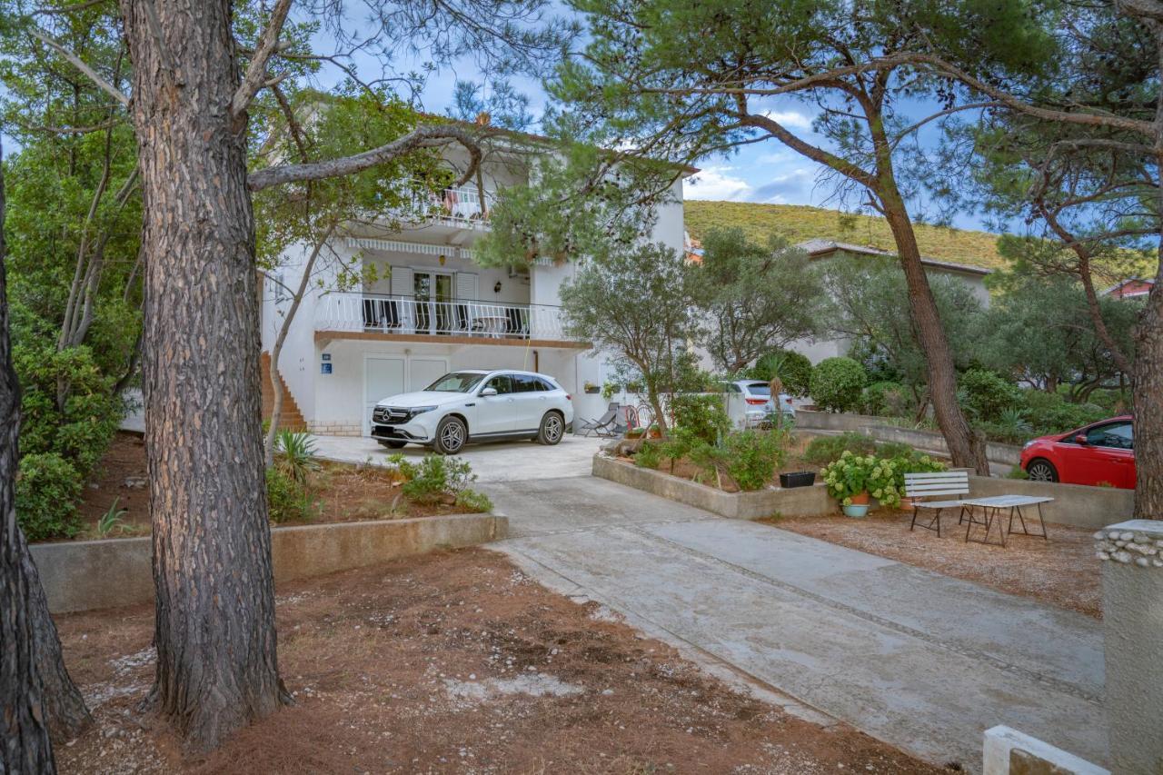 Sidus Maris, Spacious Seaside Apartment With Free Parking Martinšćica 외부 사진